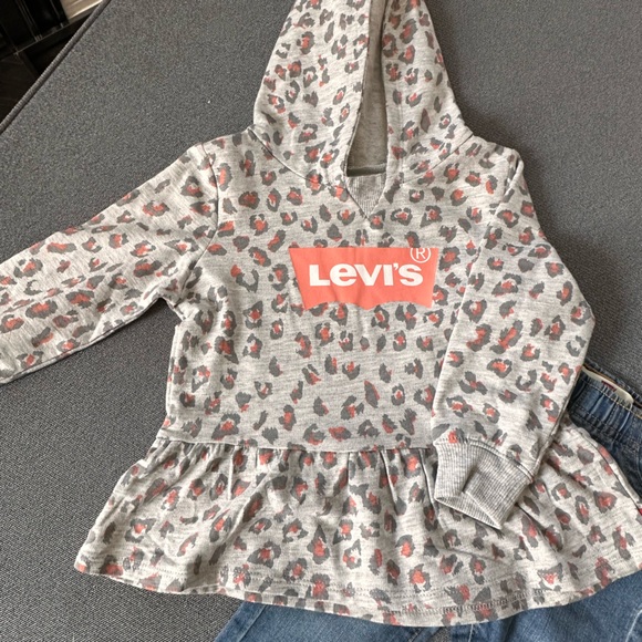 Levis little Girl Jeans and Top Set new 18 month - Picture 3 of 9